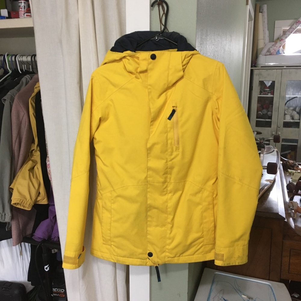 BURTON DRYRIDE yellow ski snowboard coat